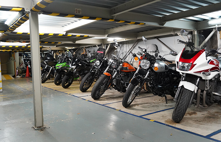 アイドゥのバイク月極駐車場「調布PART1（柴崎）パーキング」をご紹介！つつじヶ丘・国領の近隣情報も