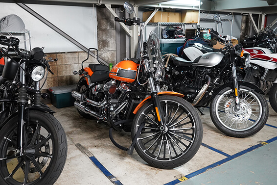 アイドゥのバイク月極駐車場「調布PART1（柴崎）パーキング」をご紹介！つつじヶ丘・国領の近隣情報も