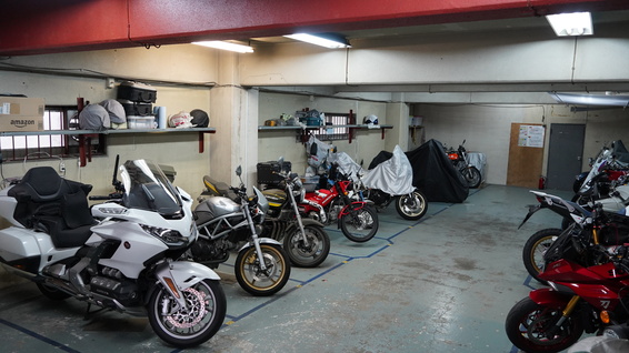 アイドゥのバイク月極駐車場「調布PART2（布田）パーキング」をご紹介！調布駅の近隣情報も