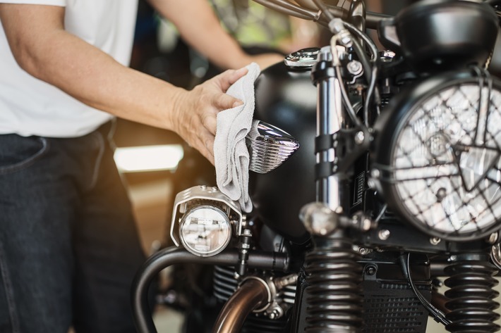 バイクの水あり洗車の手順